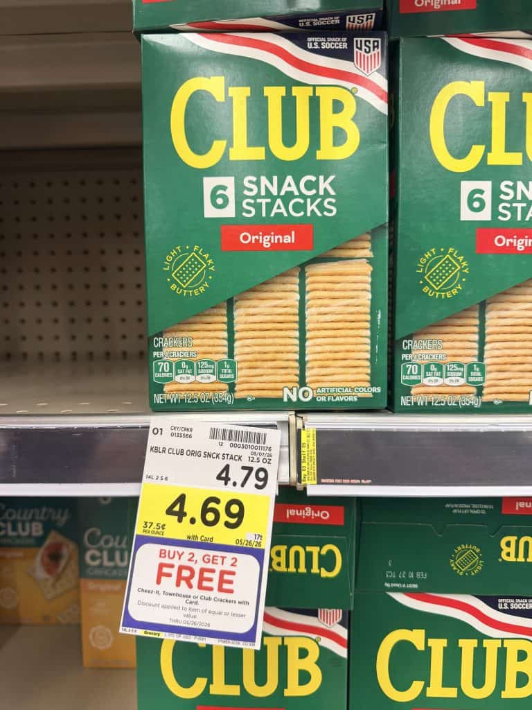 club crackers kroger shelf image (3)