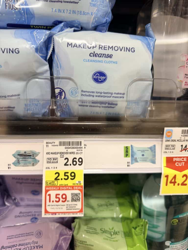 kroger makeup wipes kroger shelf image(3)