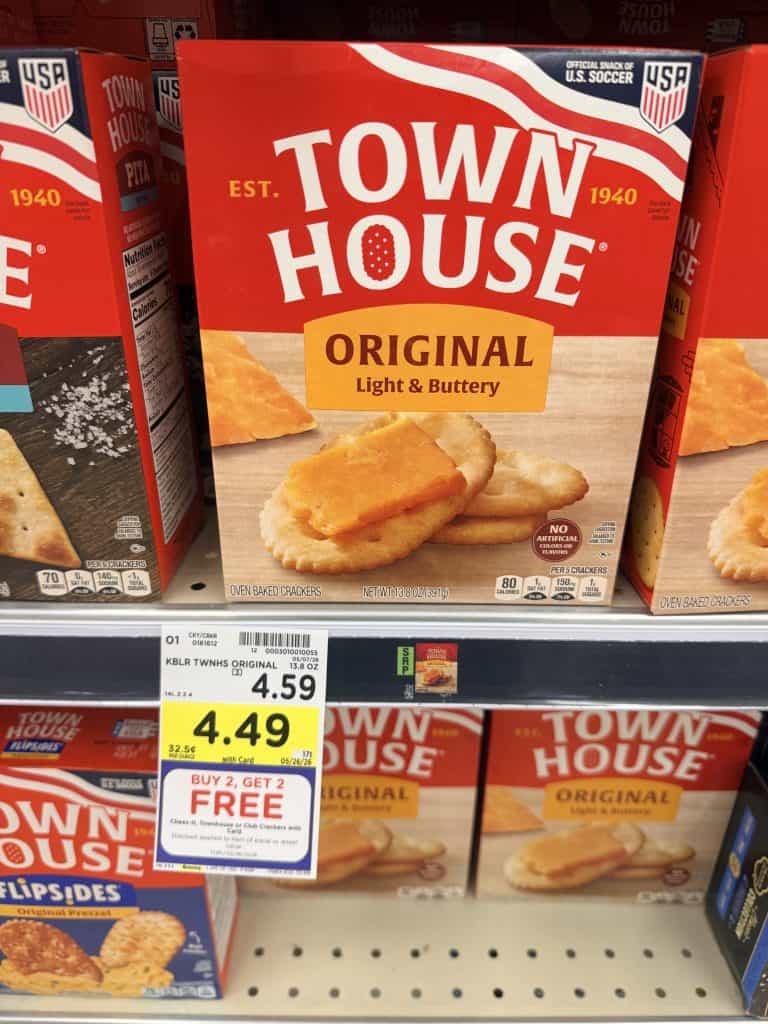 town house crackers kroger shelf image (2)