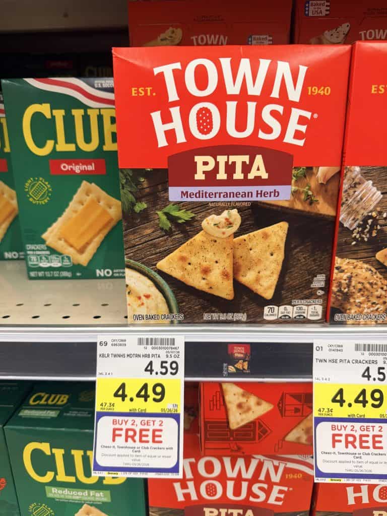 town house crackers kroger shelf image (2)