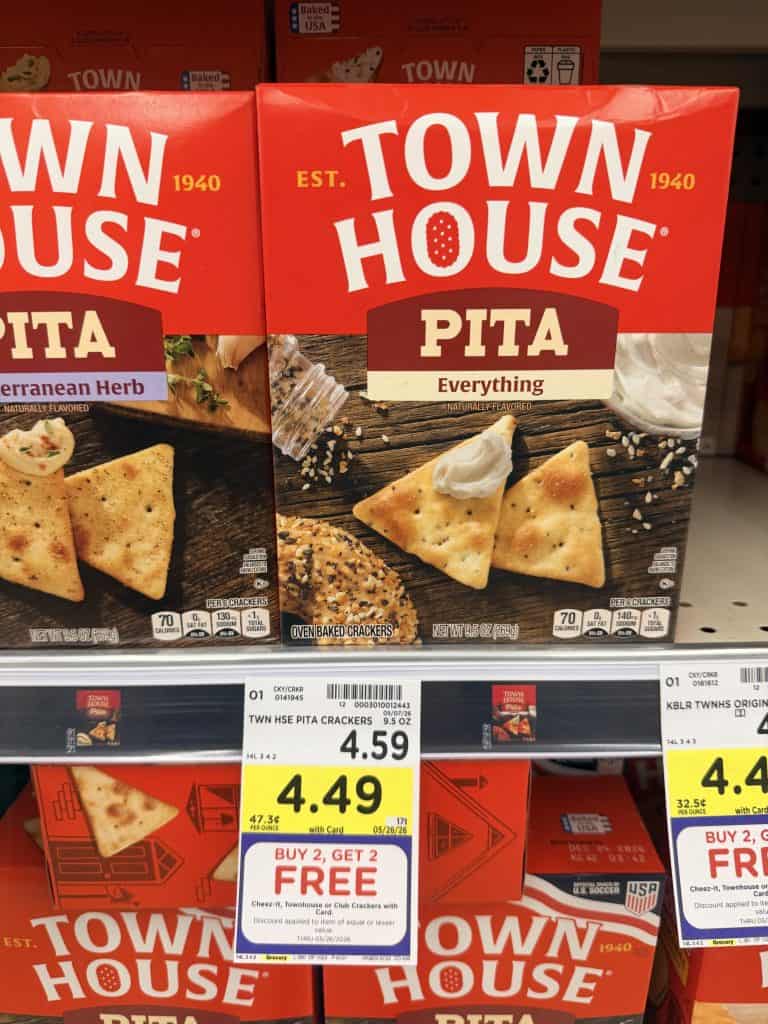 town house crackers kroger shelf image (2)