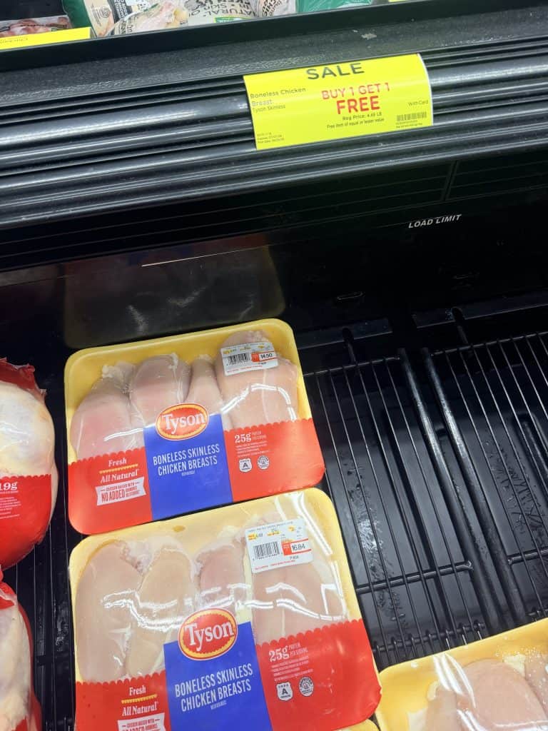 Tyson Fresh Chicken Kroger shelf image