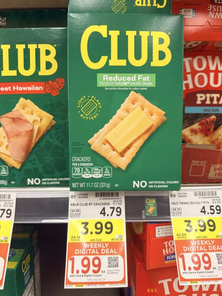 Townhouse and Club Crackers Kroger Shelf Image