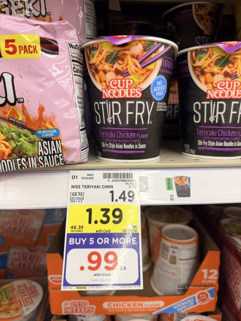 cup noodles stir fry kroger shelf image (1)