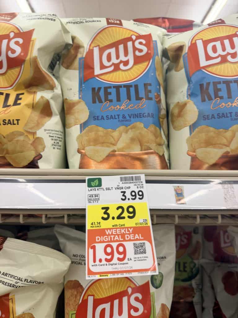 Lay's Kettle Cooked Chips Kroger Shelf Image