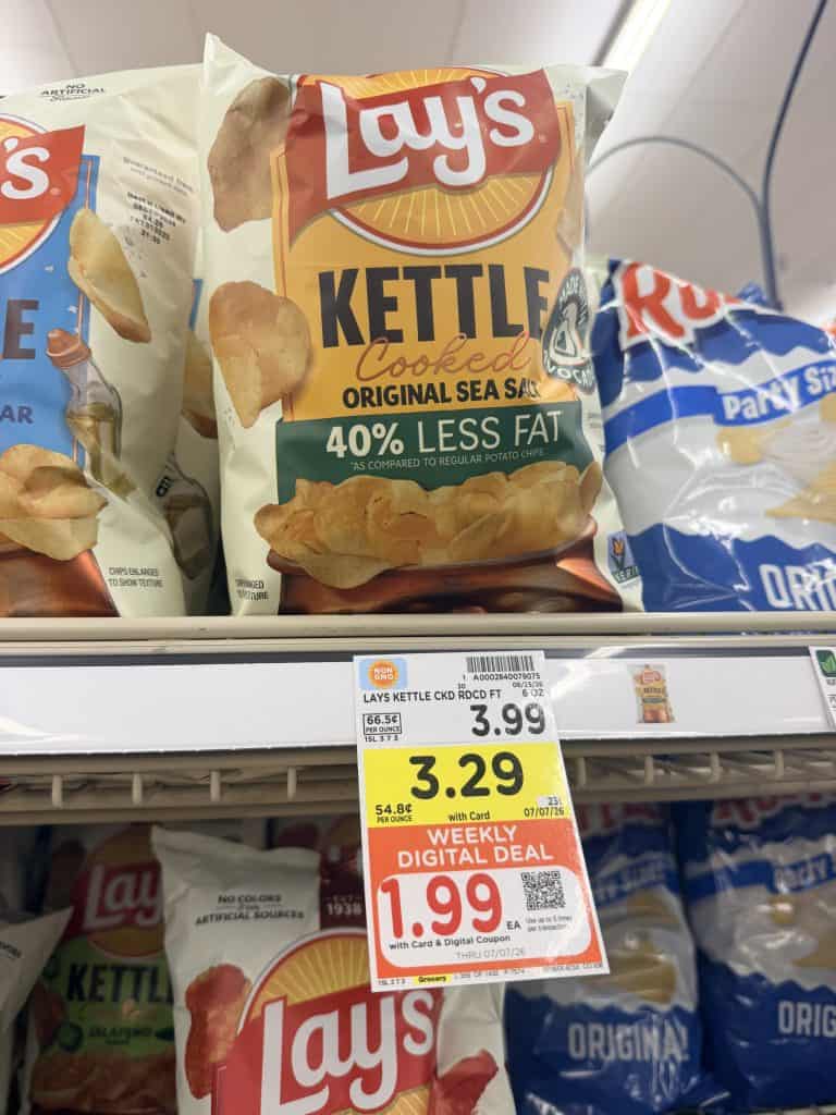 Lay's Kettle Cooked Chips Kroger Shelf Image