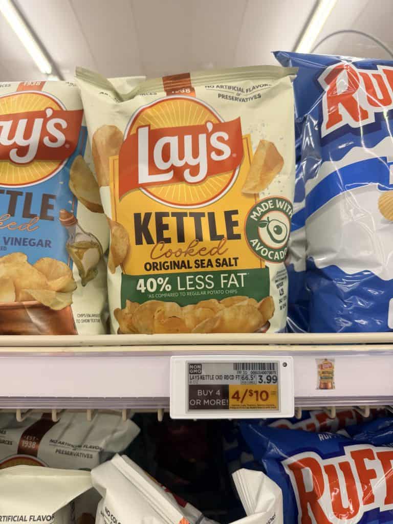 lay's kettle cooked chips Kroger shelf image