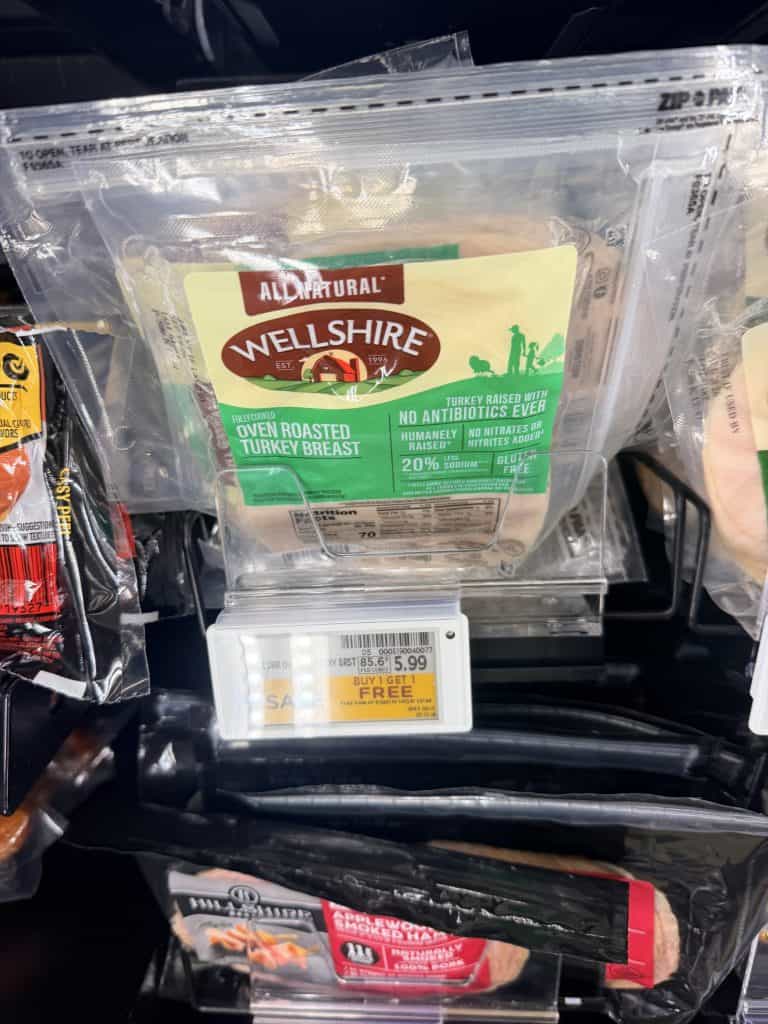wellshire lunch meat and turkey bacon kroger shelf image