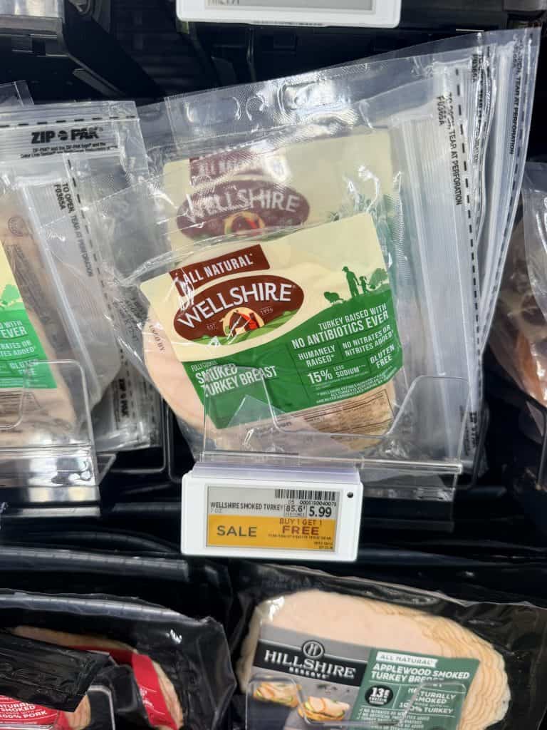 wellshire lunch meat and turkey bacon kroger shelf image