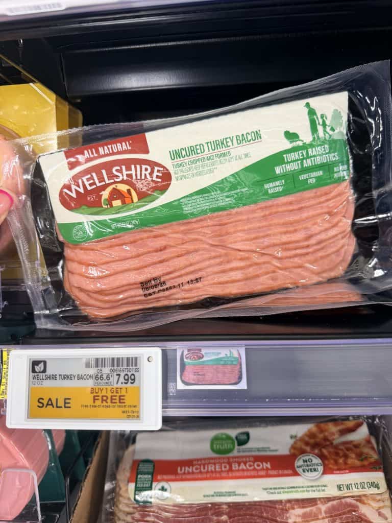 wellshire lunch meat and turkey bacon kroger shelf image