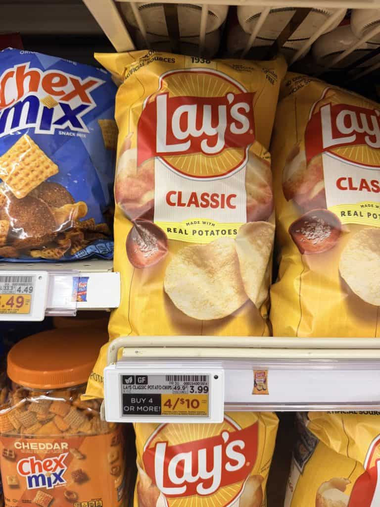 lays kroger shelf image (2)