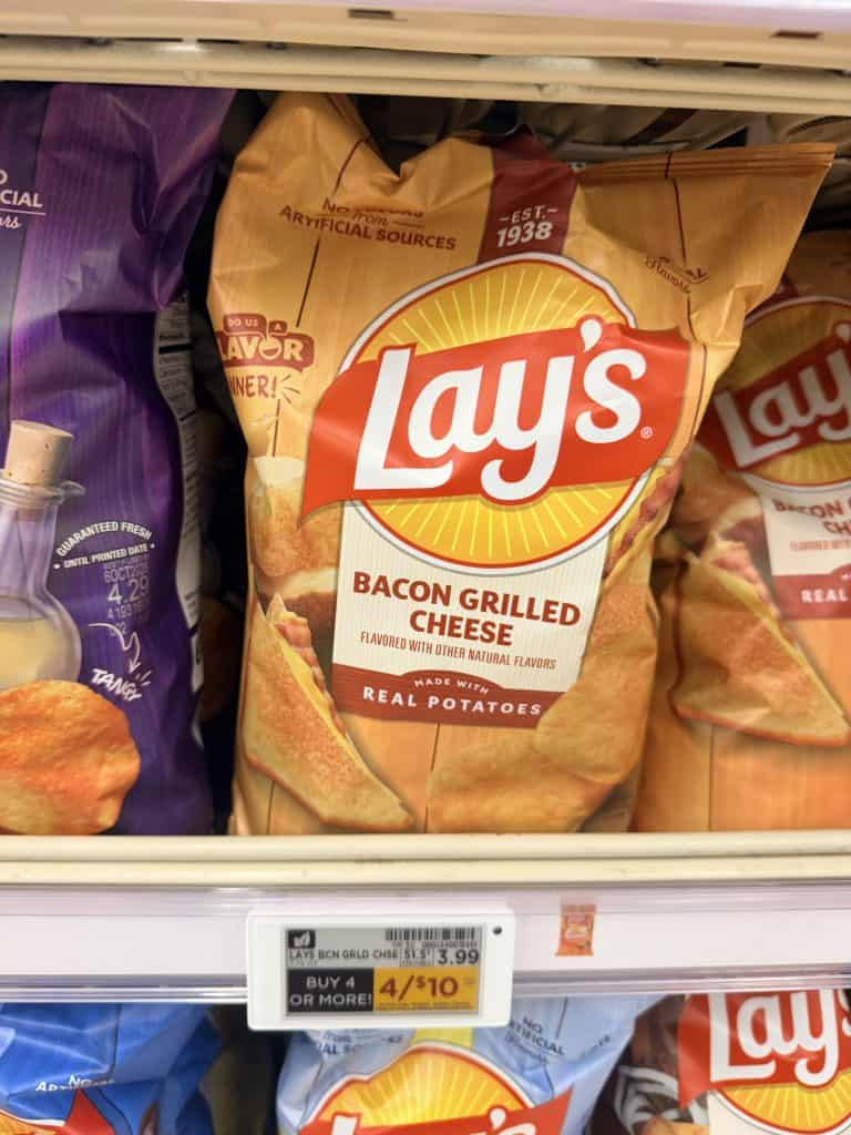 lays kroger shelf image (2)