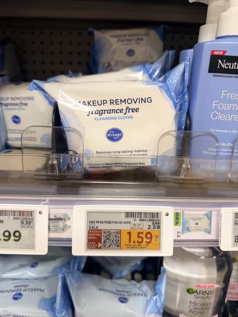 Kroger Facial Wipes Shelf image