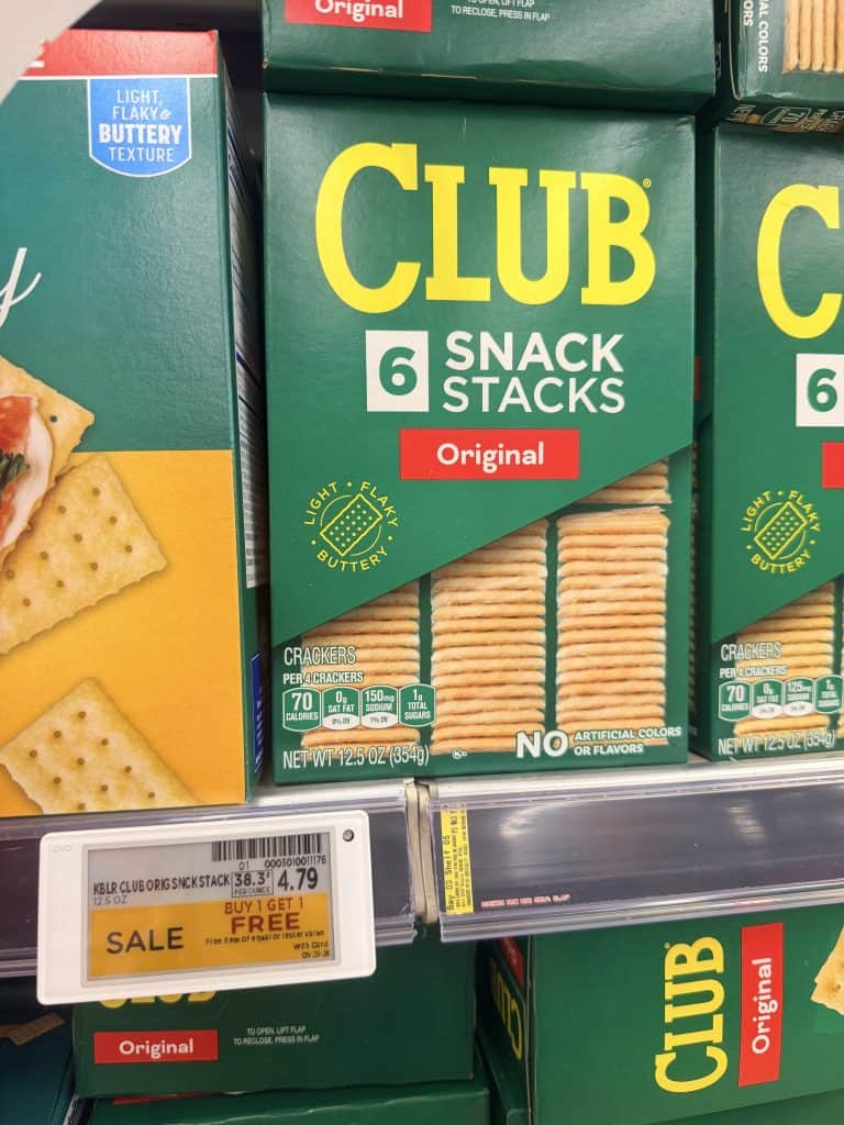 club crackers kroger shelf image (1)