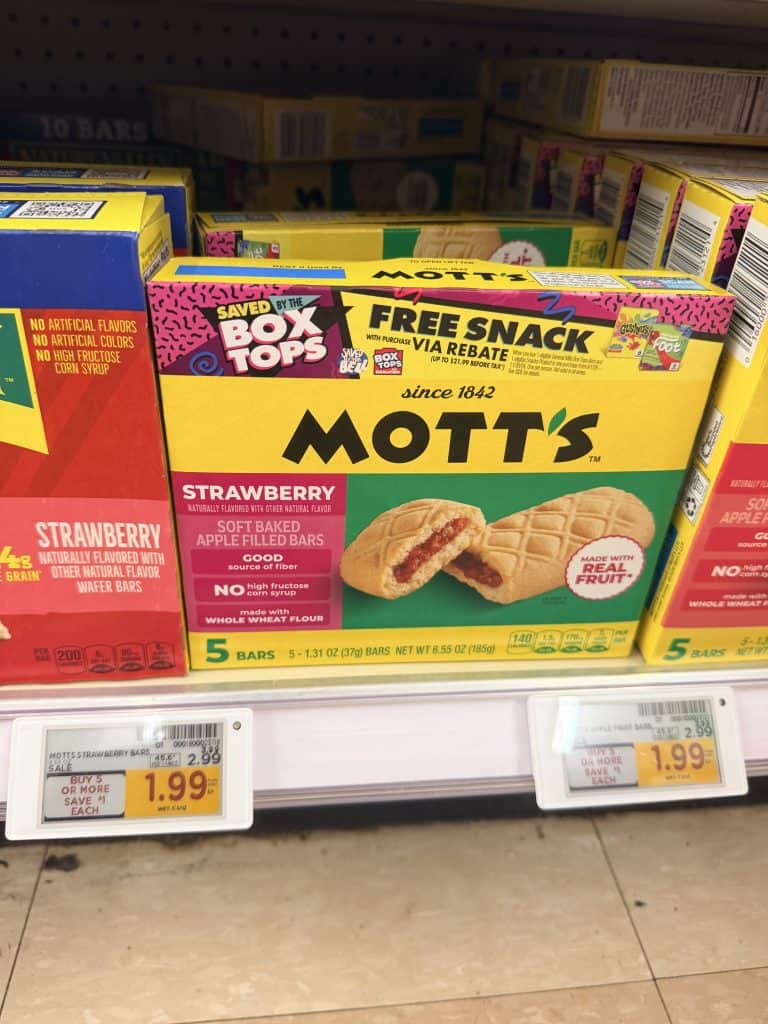 mott's bars kroger shelf image (2)