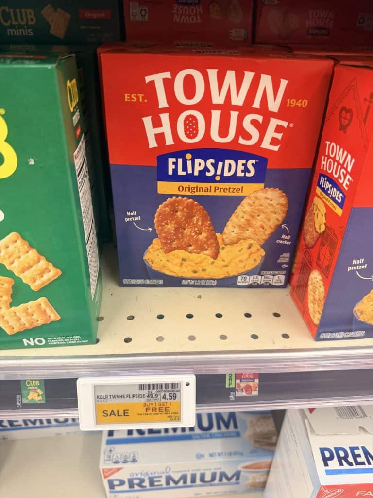 town house crackers kroger shelf image (1)