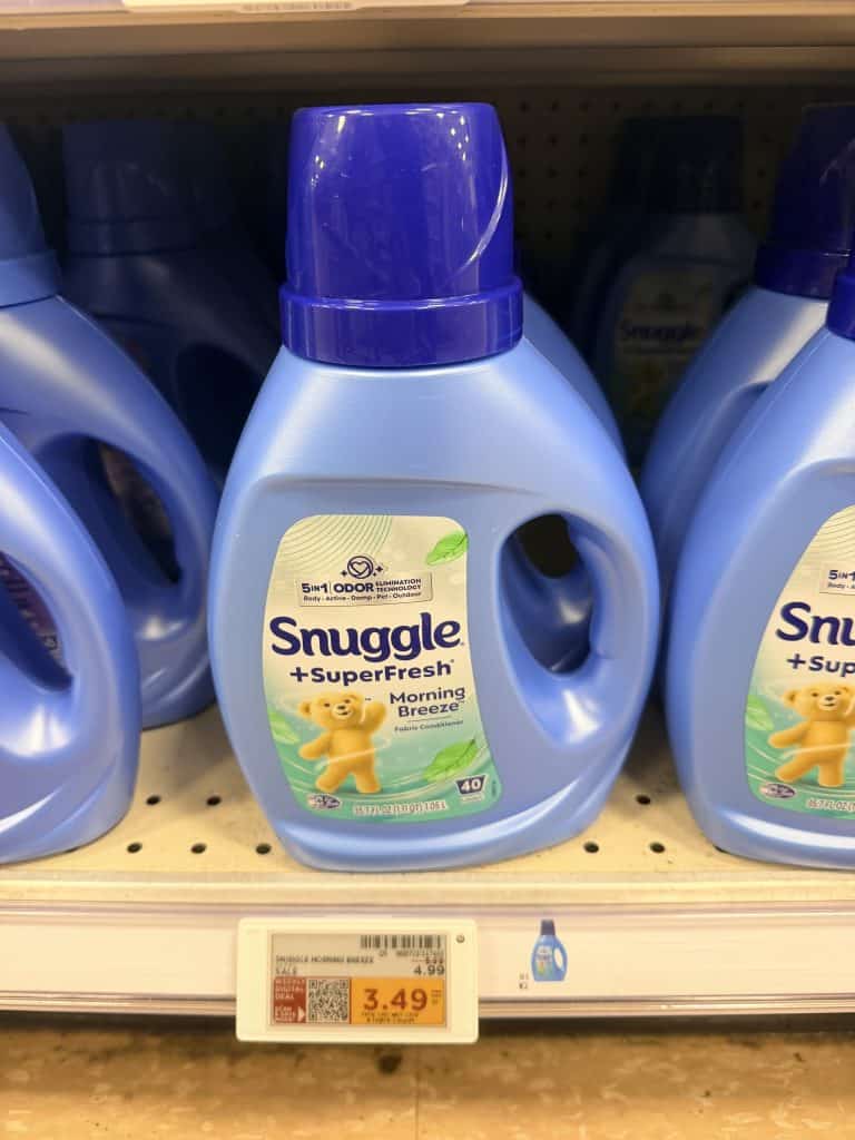Snuggle Fabric Softener and Dryer Sheets Kroger Shelf Image