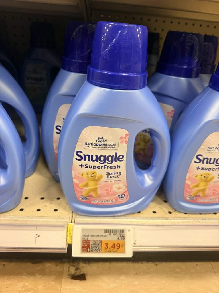 Snuggle Fabric Softener and Dryer Sheets Kroger Shelf Image