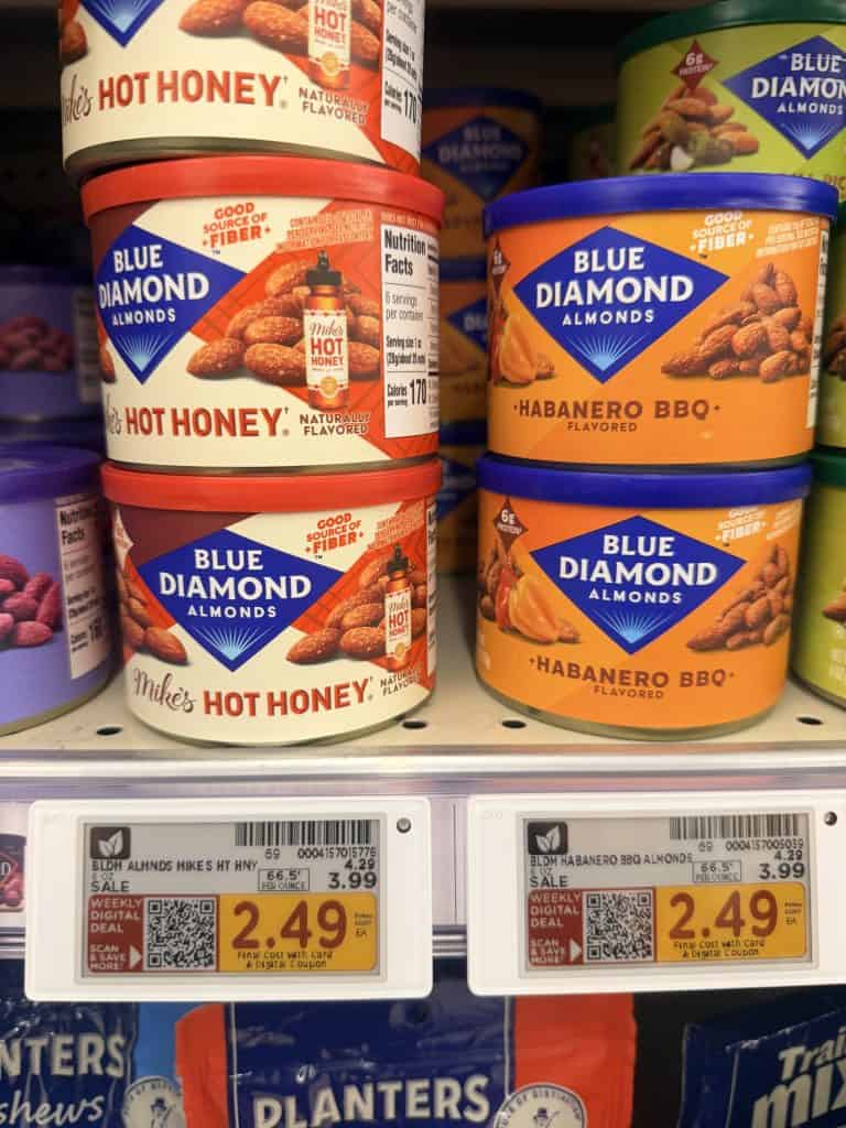 blue diamond almonds kroger shelf image (1)