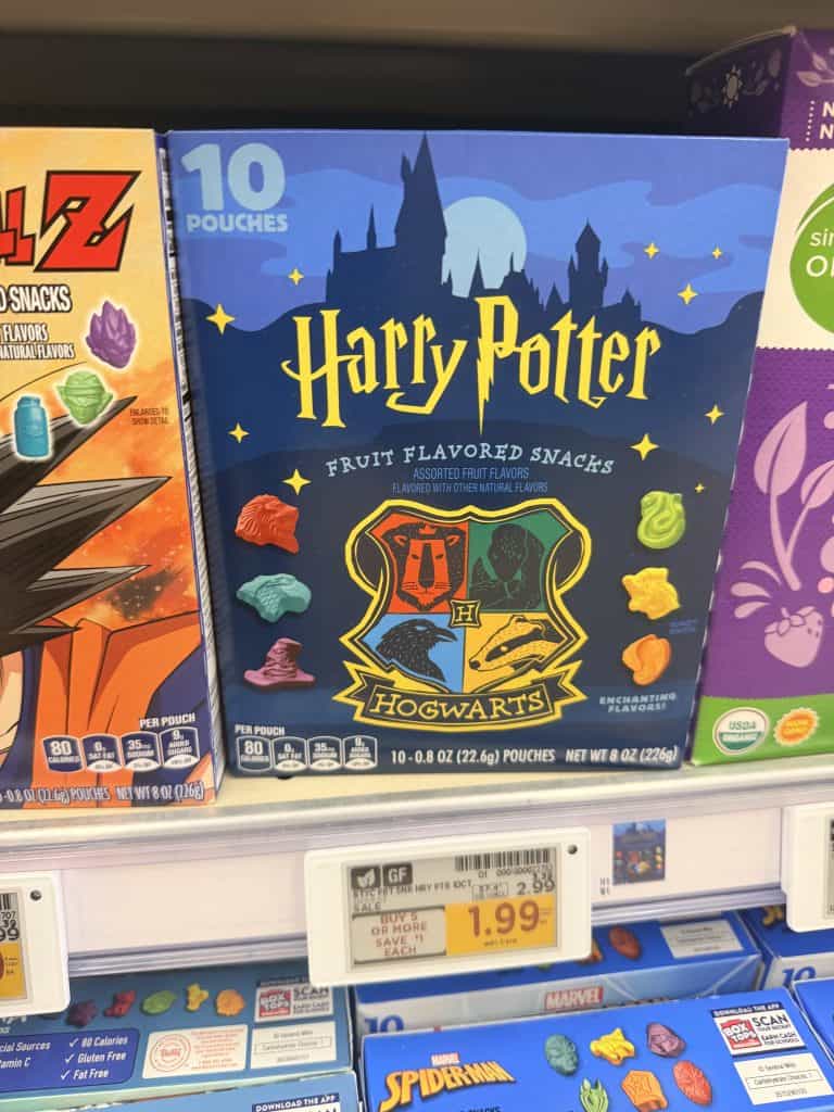 gm fruit snacks kroger shelf image (1)