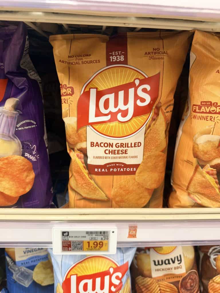lays kroger shelf image (4)