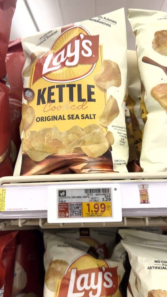 lays kroger shelf image (4)