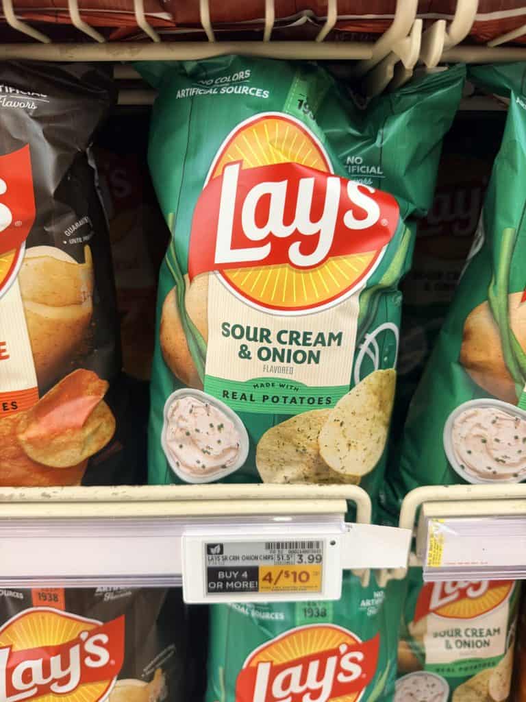 lays kroger shelf image (3)