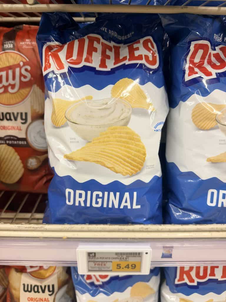 frito-lay baked, ruffles and cheetos kroger shelf image (16)