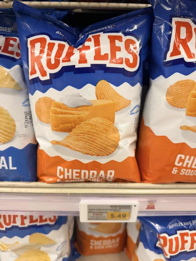 frito-lay baked, ruffles and cheetos kroger shelf image (16)