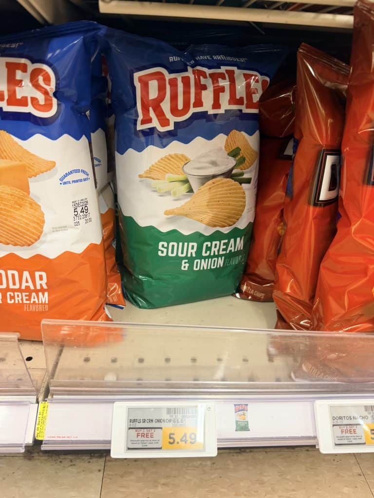 frito-lay baked, ruffles and cheetos kroger shelf image (16)