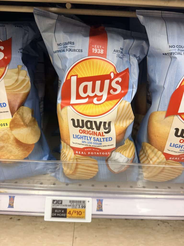 lays, doritos and cheetos kroger shelf image (27)