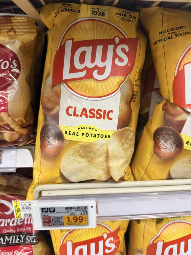 lays kroger shelf image (2)